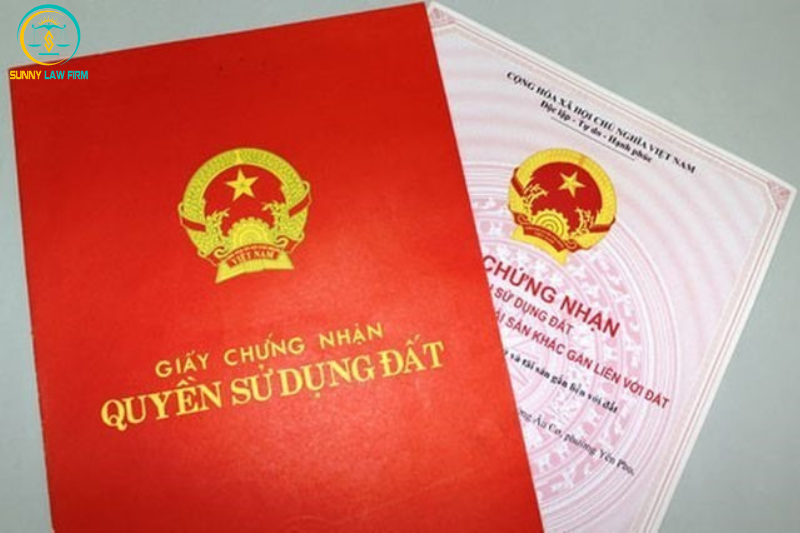 Luật đất đai 2024: Quy định về cấp sổ đỏ cho hộ gia đình đang sử dụng đất, cá nhân đang sử dụng đất được giao không đúng thẩm quyền 5 1